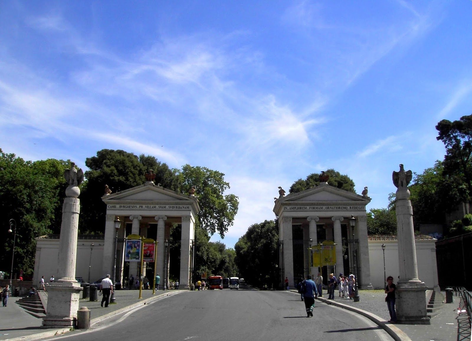 Via Pinciana park gate