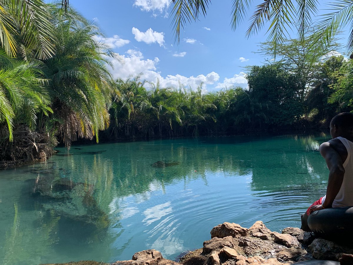 Chemka Hot Springs Day Trip