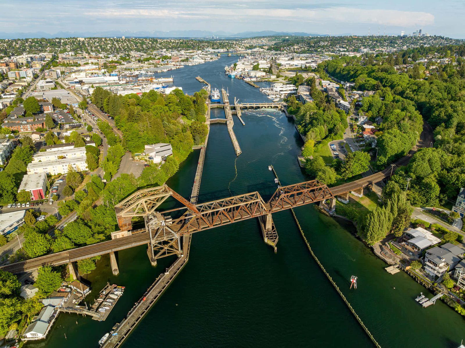 Seattle Locks Cruise Through Ballard