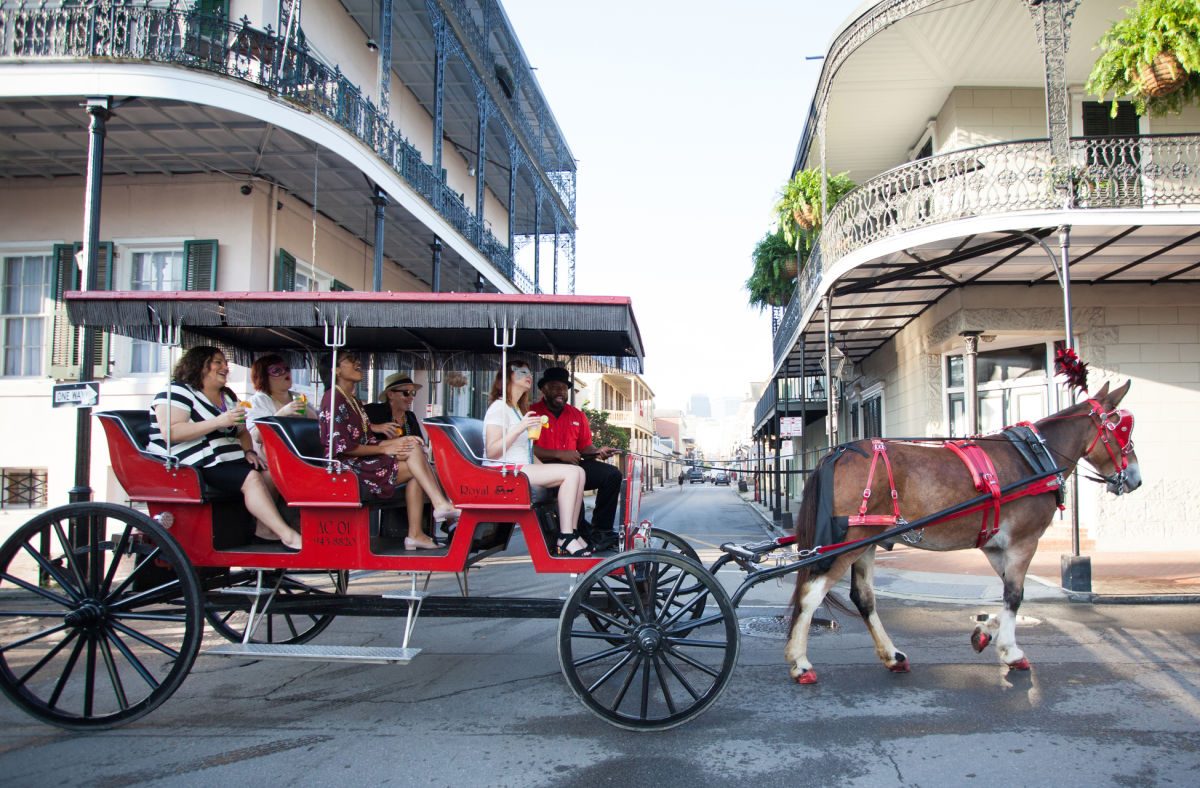 New Orleans Carriage Rides Through History