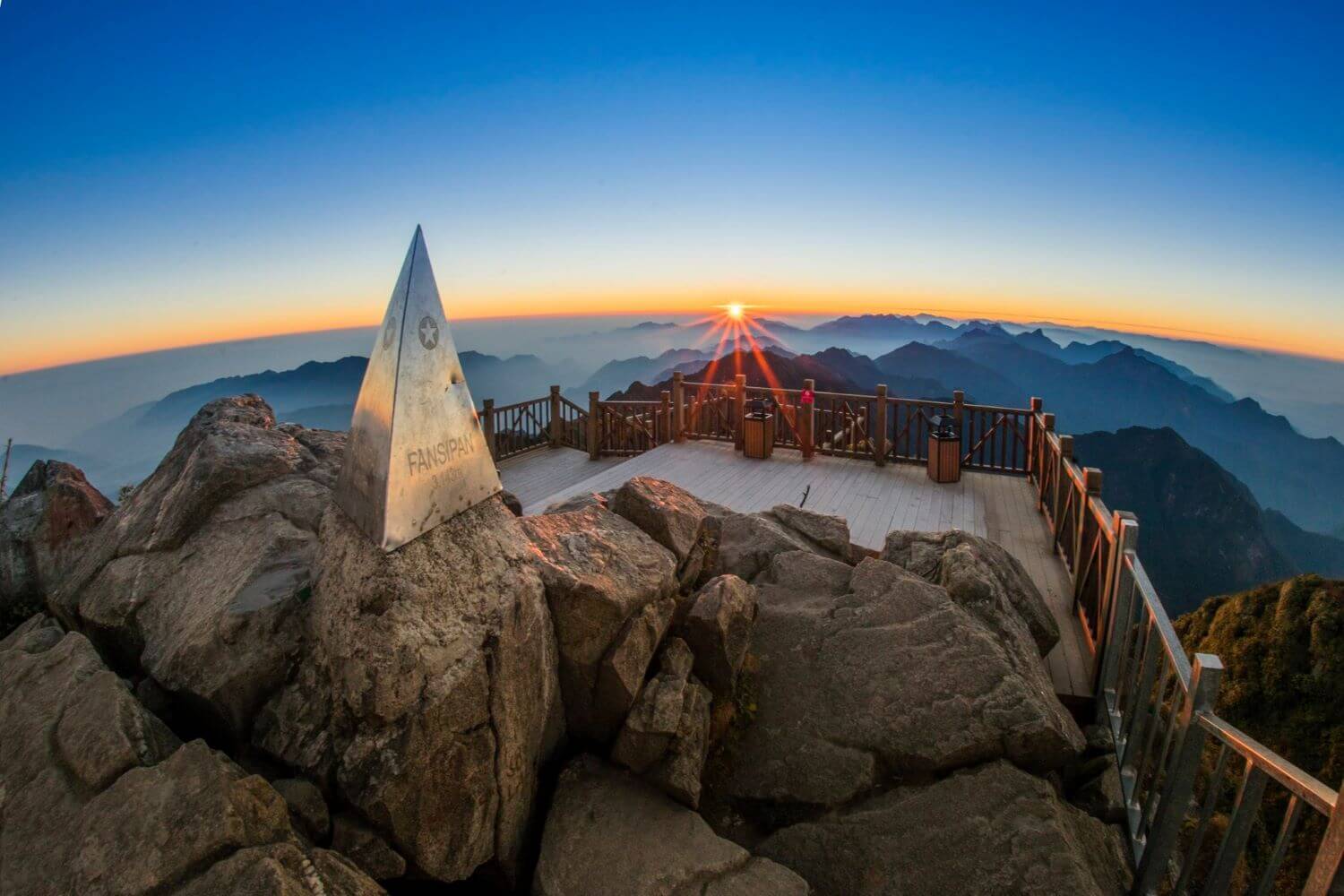 Summit Marker