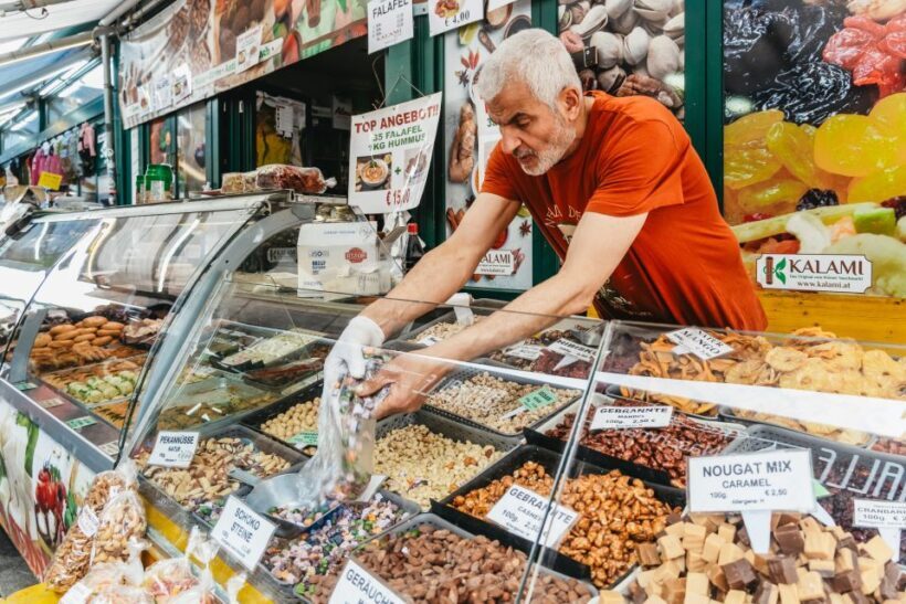 Your experience at Naschmarkt Food Tour