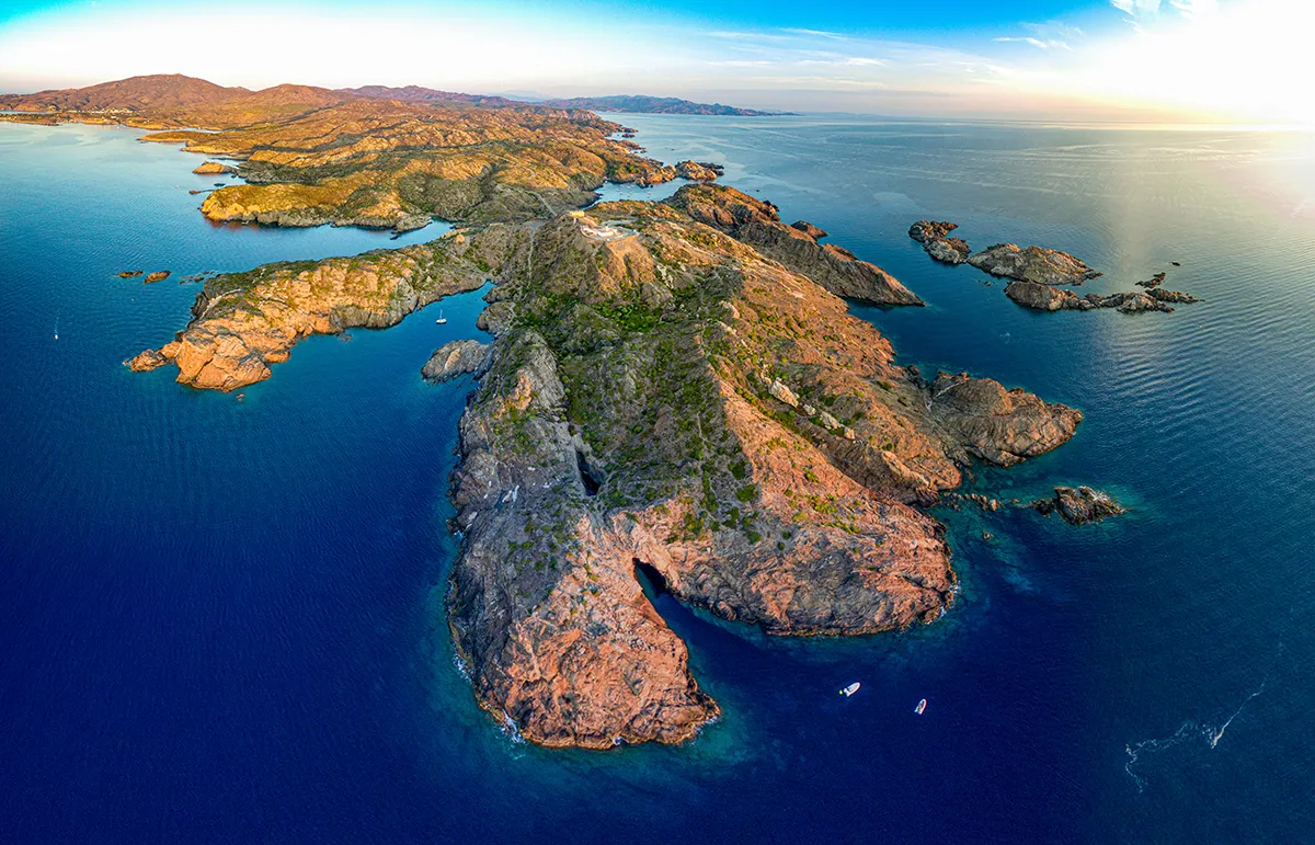 Roses to Cadaqués Boat Trip Overview