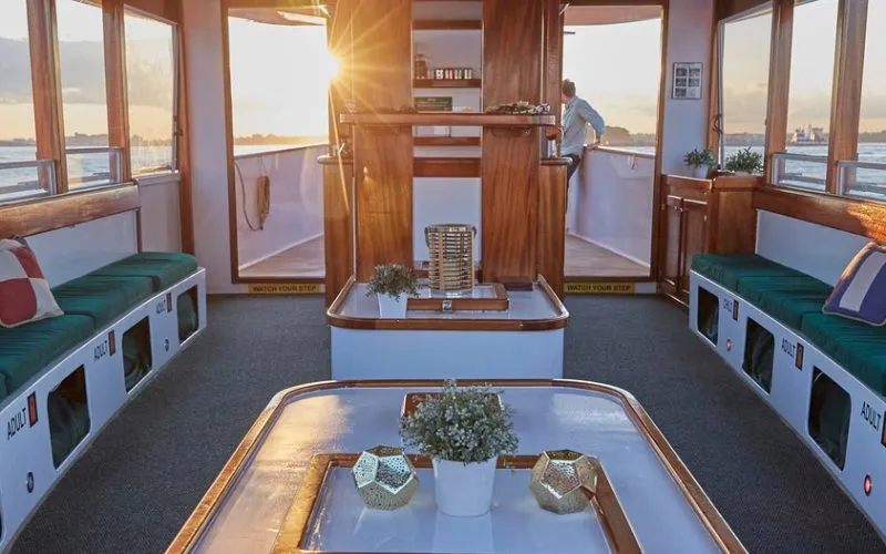 Main Dining Cabin