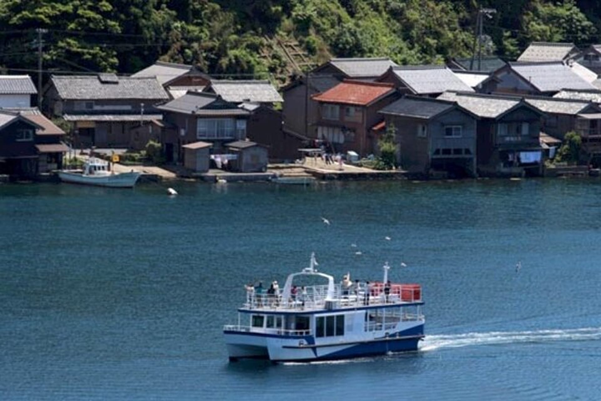 Hide Boat Dock