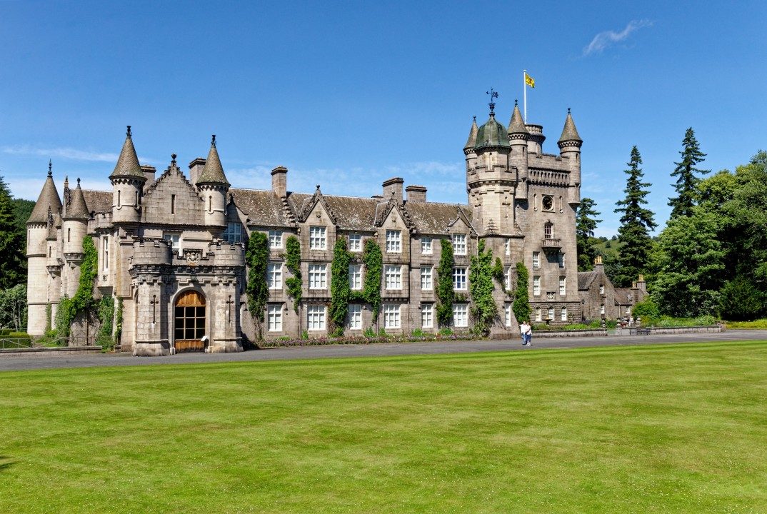 Balmoral and Royal Deeside Tour Experience