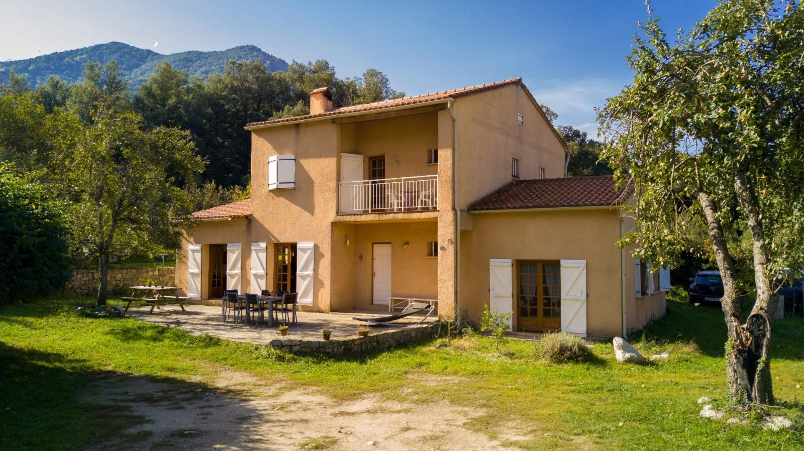 Bocognano Guesthouses