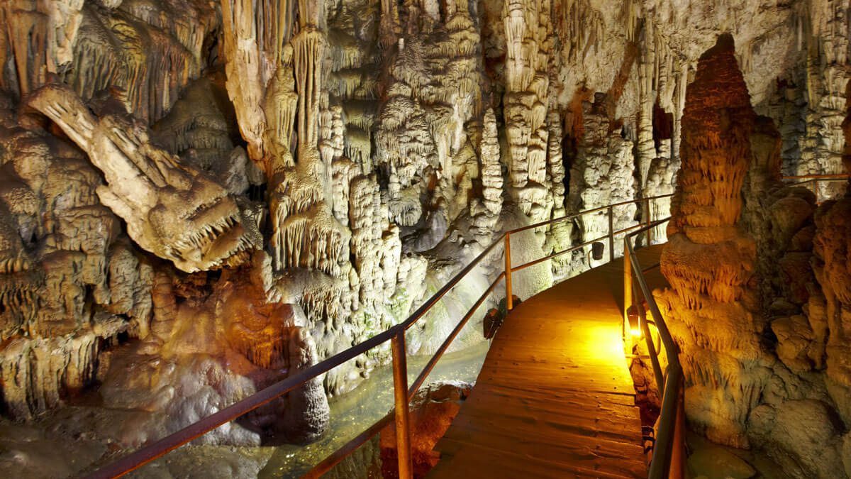 Zeus Cave