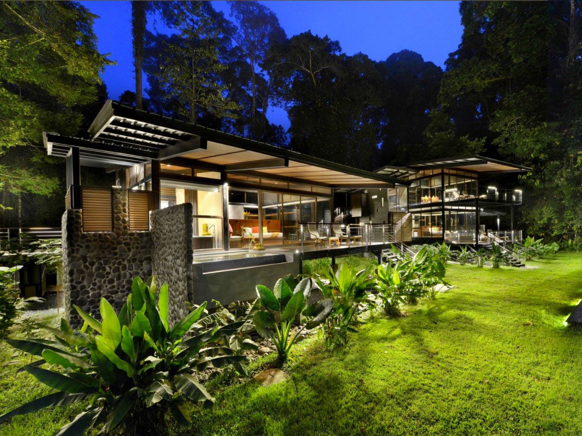 Eco Lodge