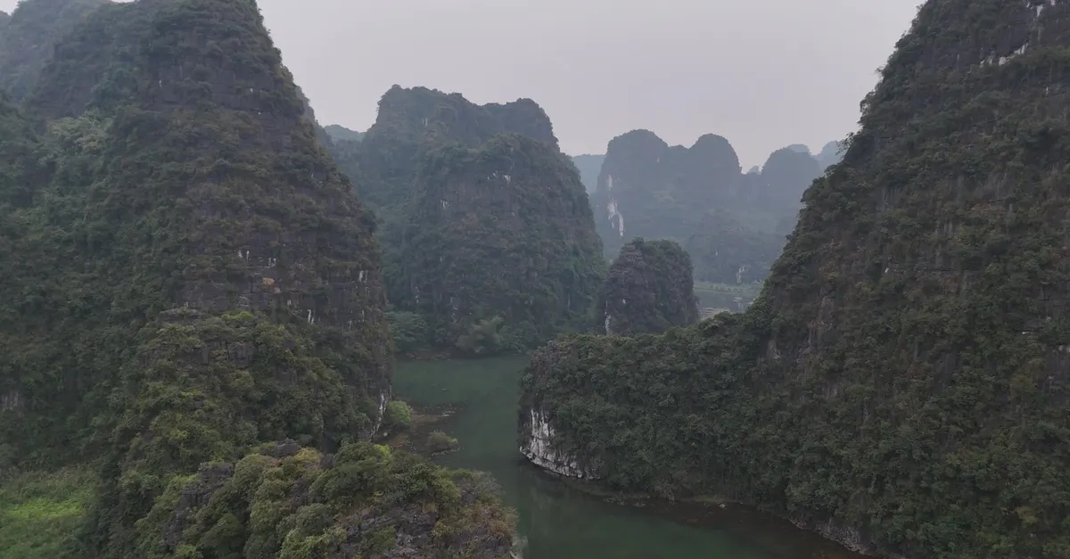 Ninh Binh Jeep Tour Experience