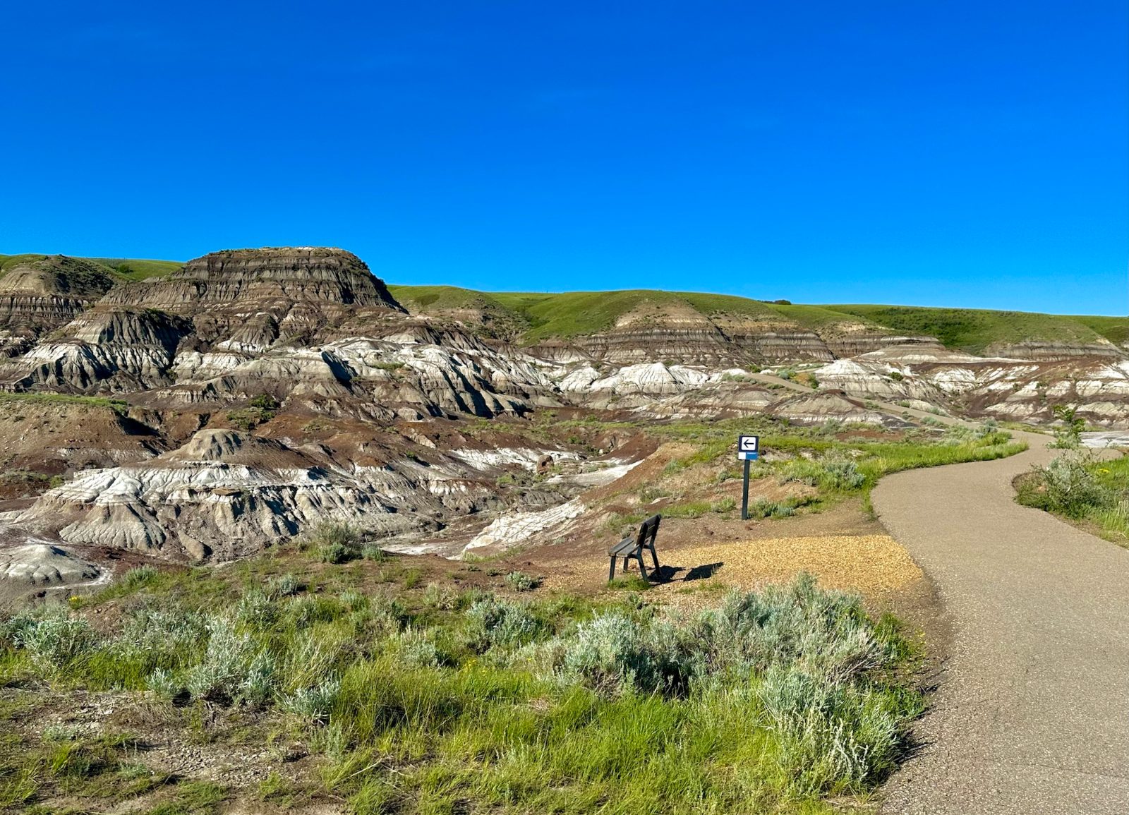 Badlands Interpretive Trail