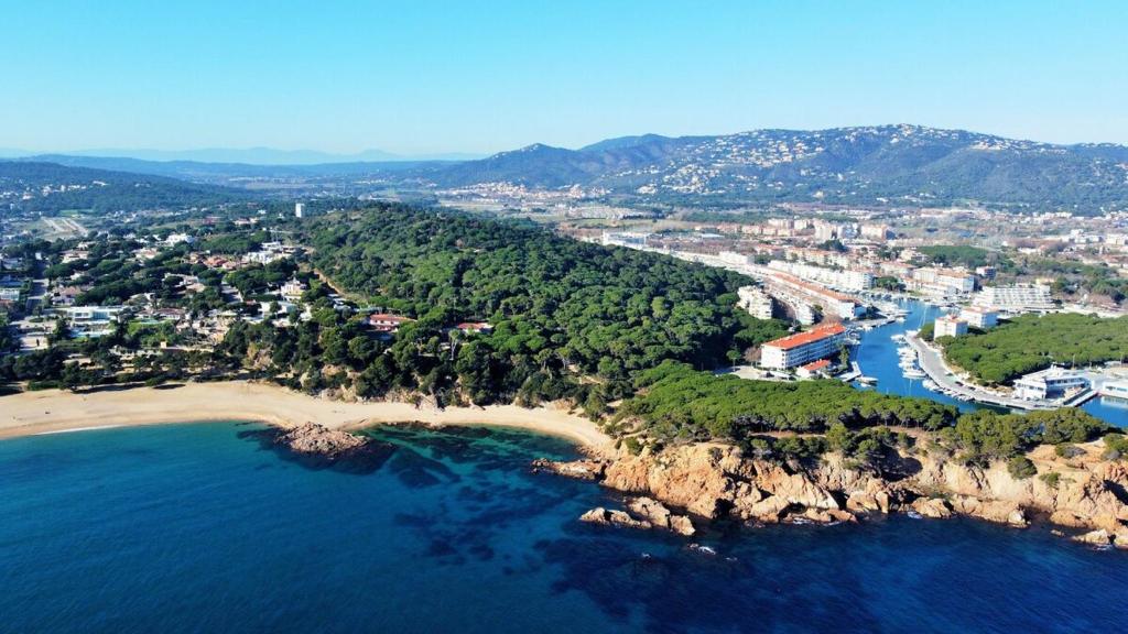 Kayak Platja d'Aro Along Costa Brava