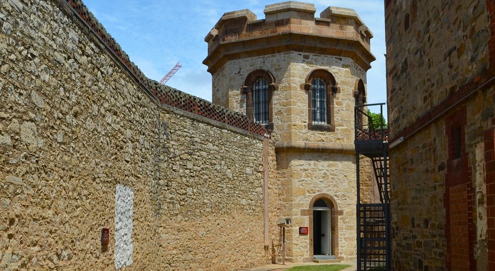 Hanging Tower