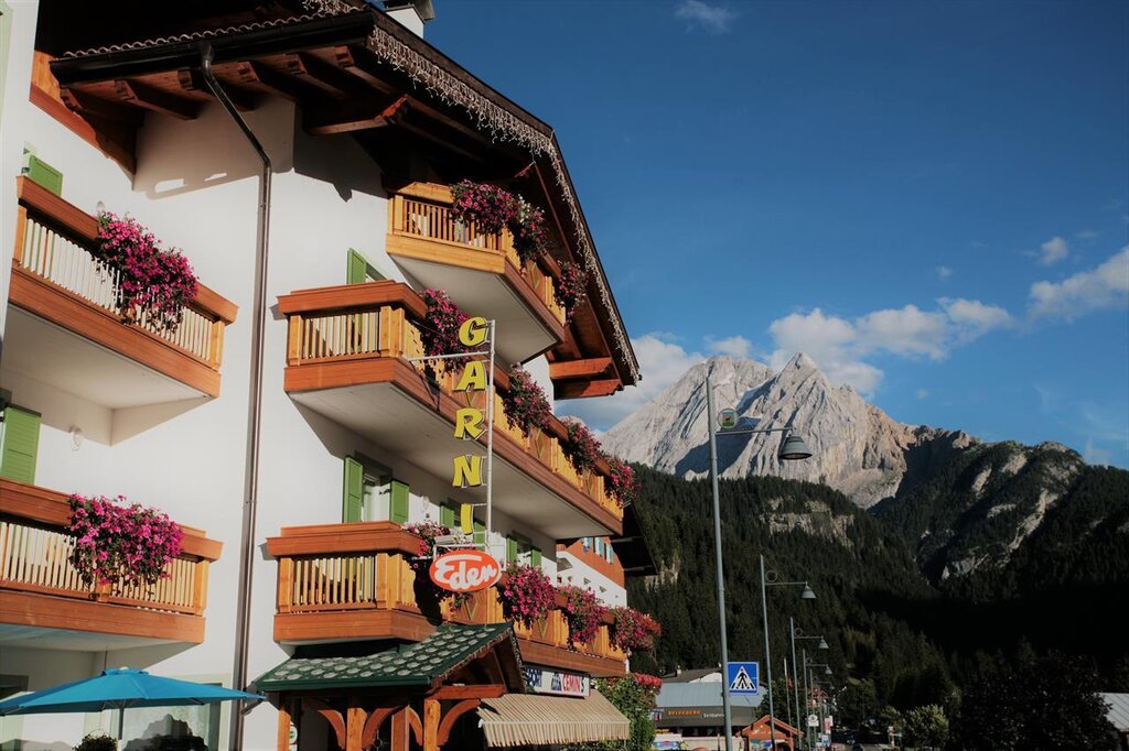 Garni Hotel