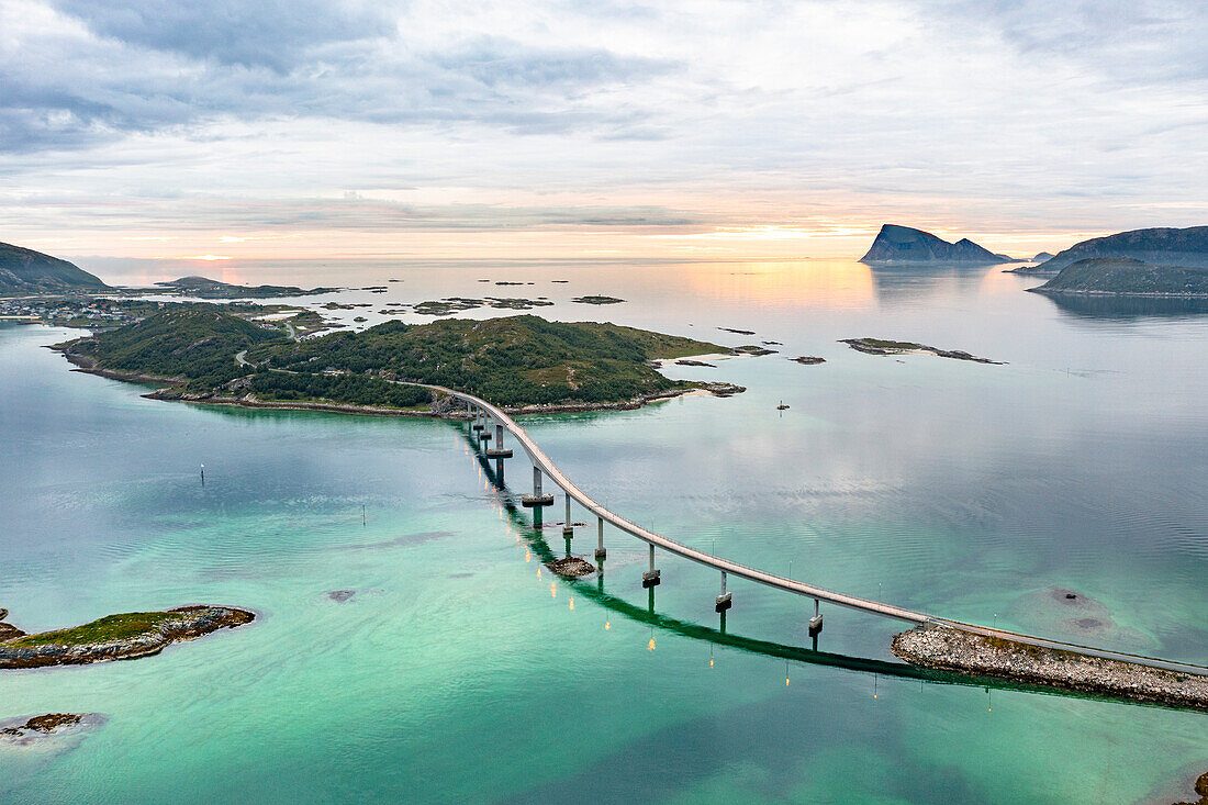 Sommarøy Bridge