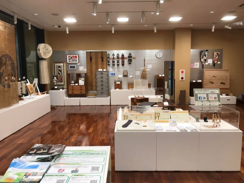 Edo Taito Traditional Crafts Center