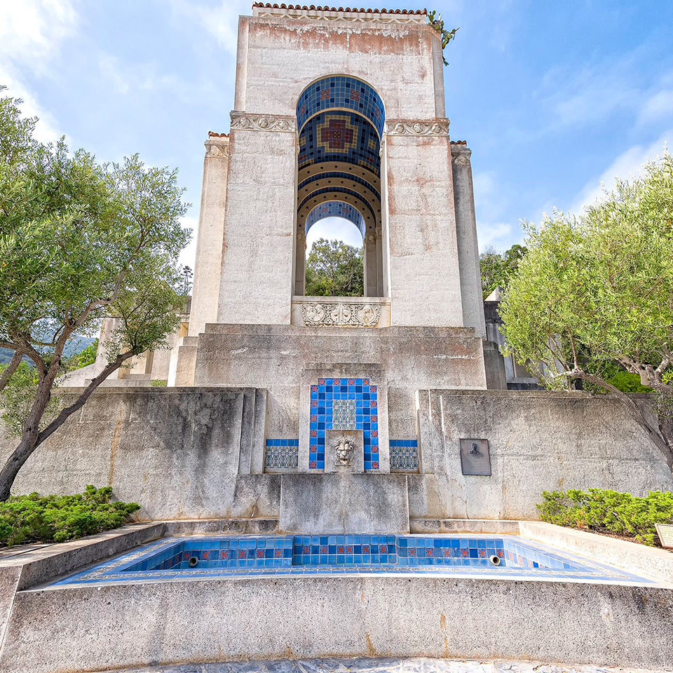 Wrigley Memorial and Botanic Garden