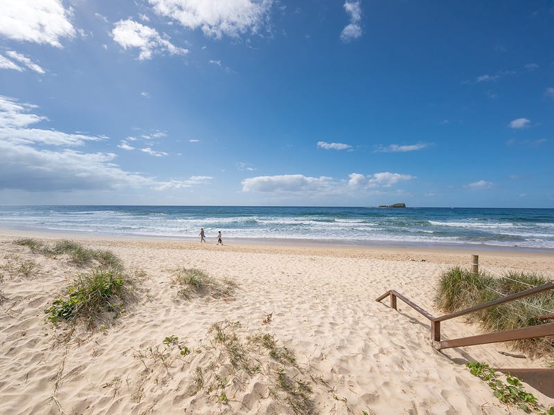 Mudjimba Beach