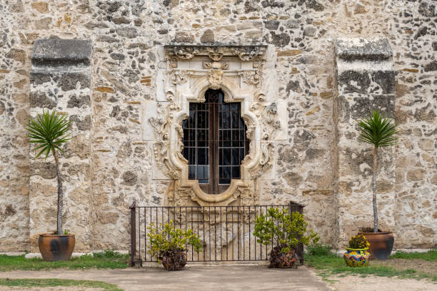 Explore Mission San José