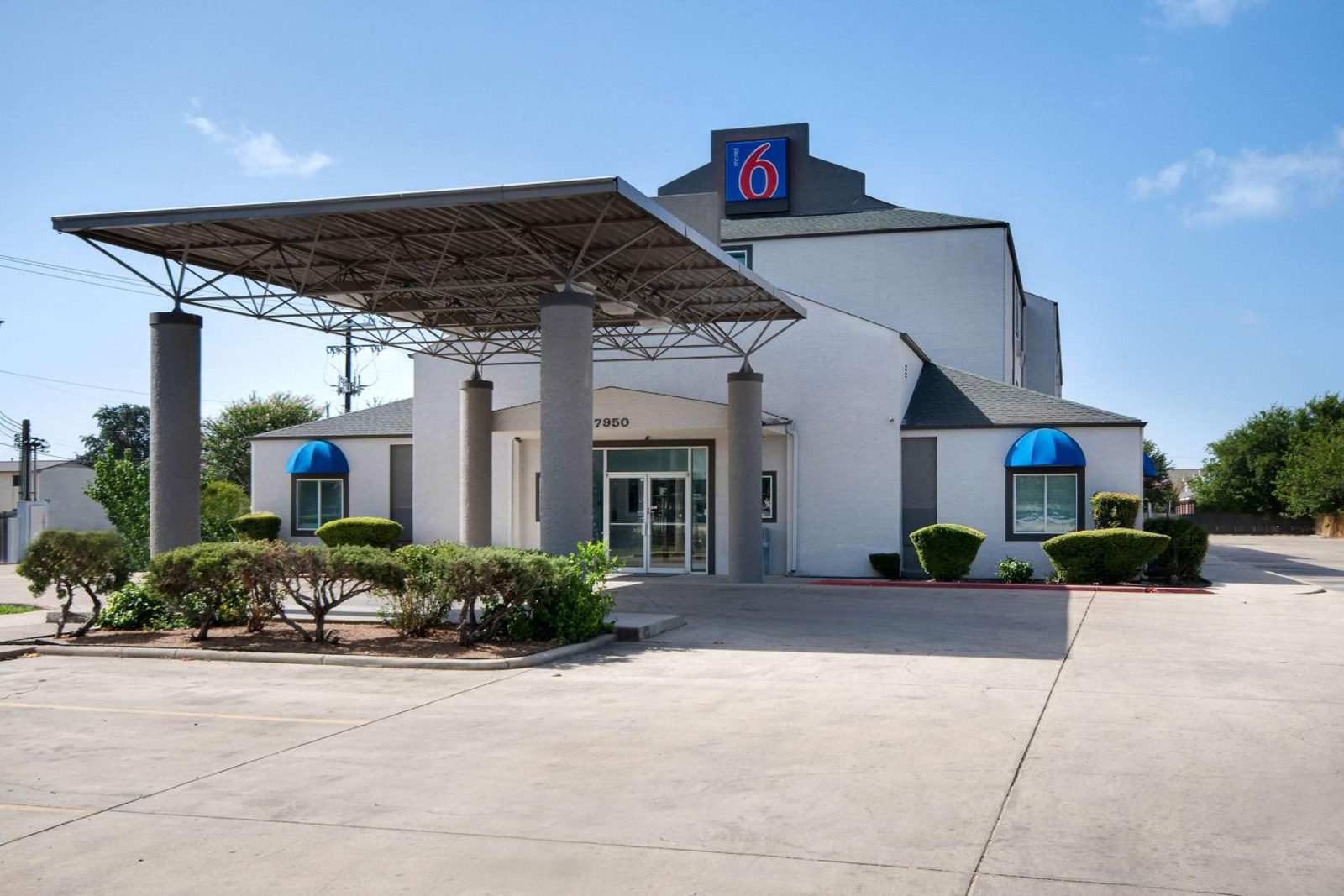 South San Antonio budget motels