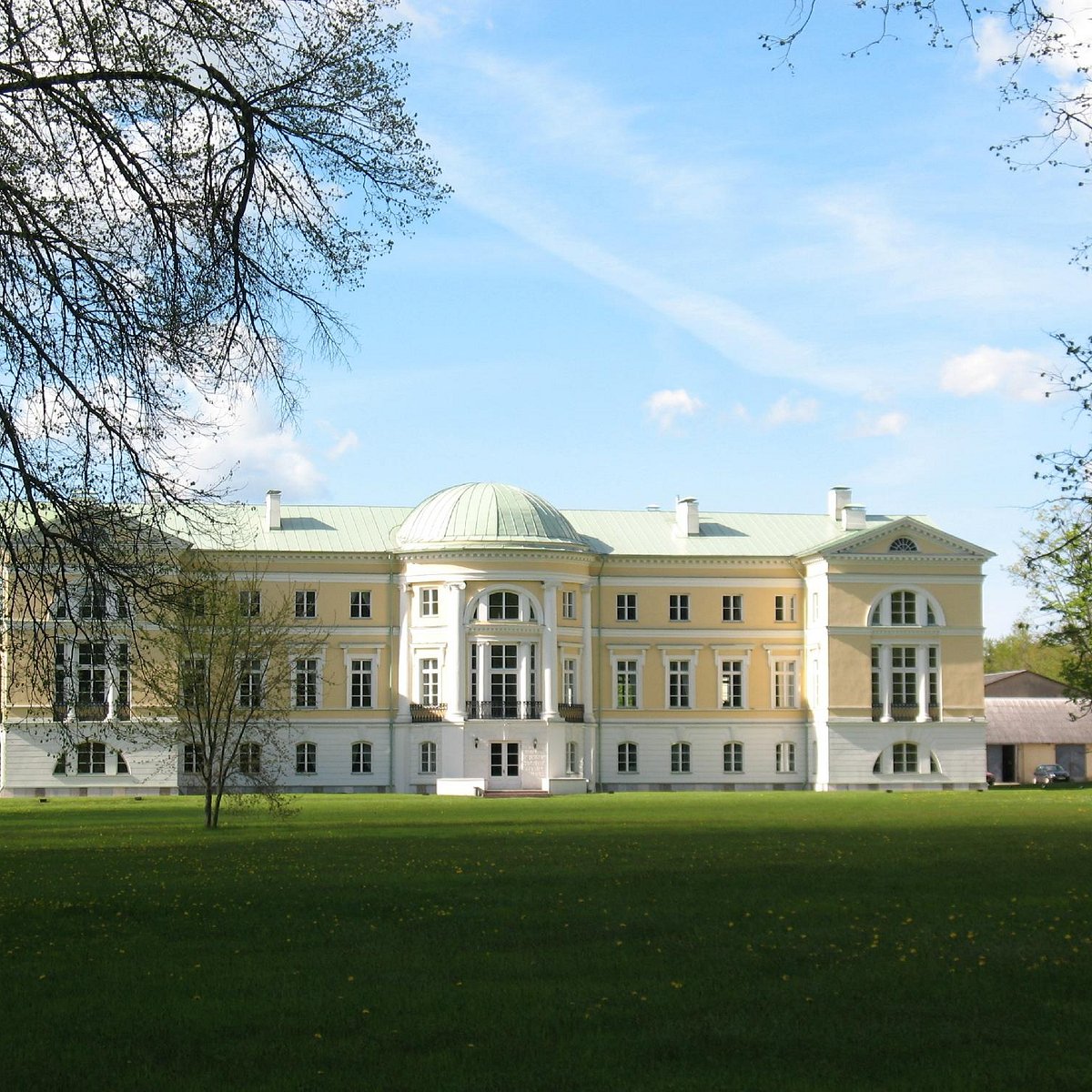 Mežotne Palace