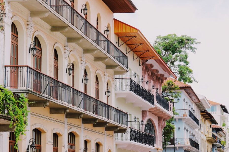 Casco Viejo Walking Tour Free