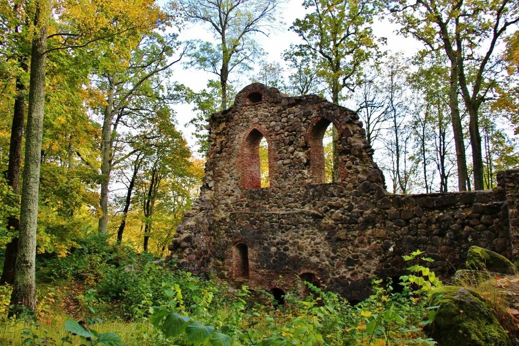 Day Trip to Sigulda From Riga by Train