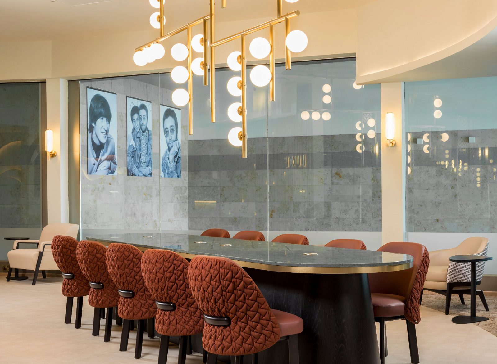Liverpool Airport Lounge