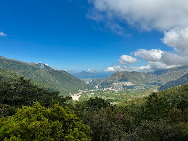 Caesar's Pass