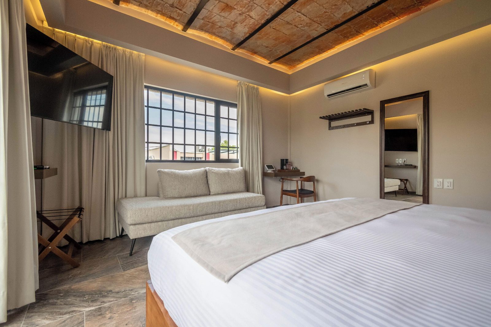 Bigfoot Hostel