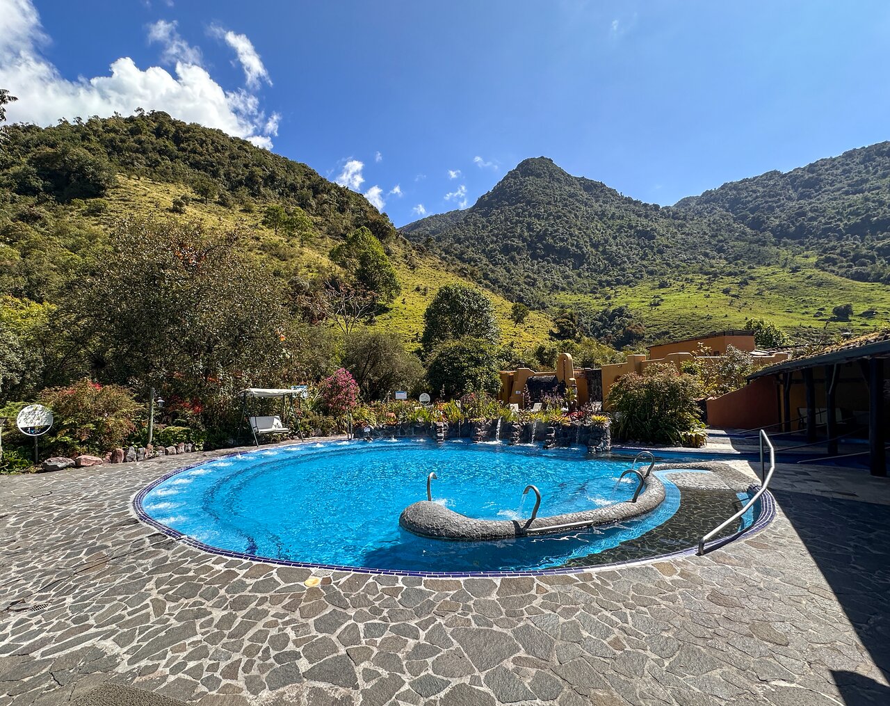 Papallacta Hot Springs Day Trip