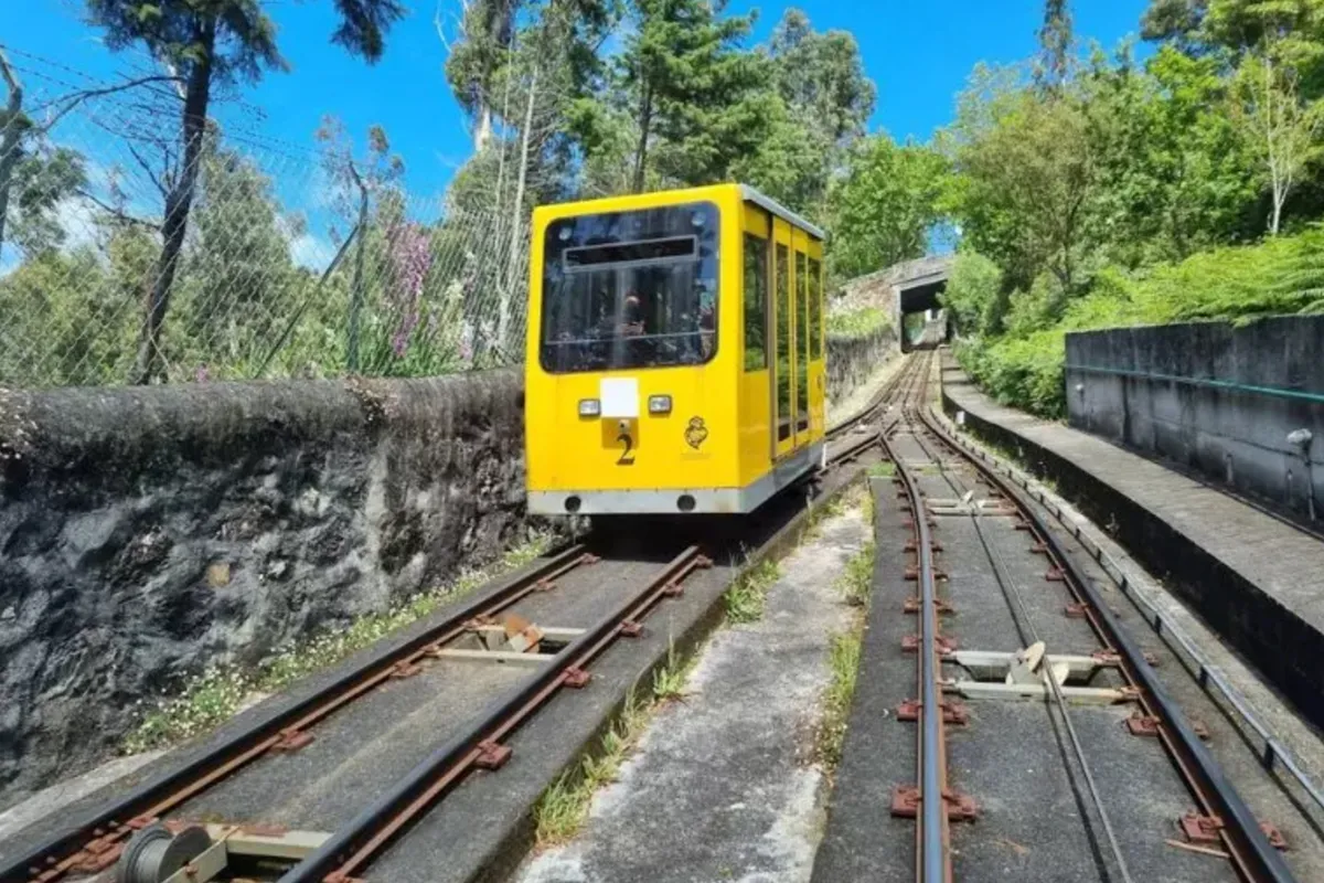 Santa Luzia Funicular Station