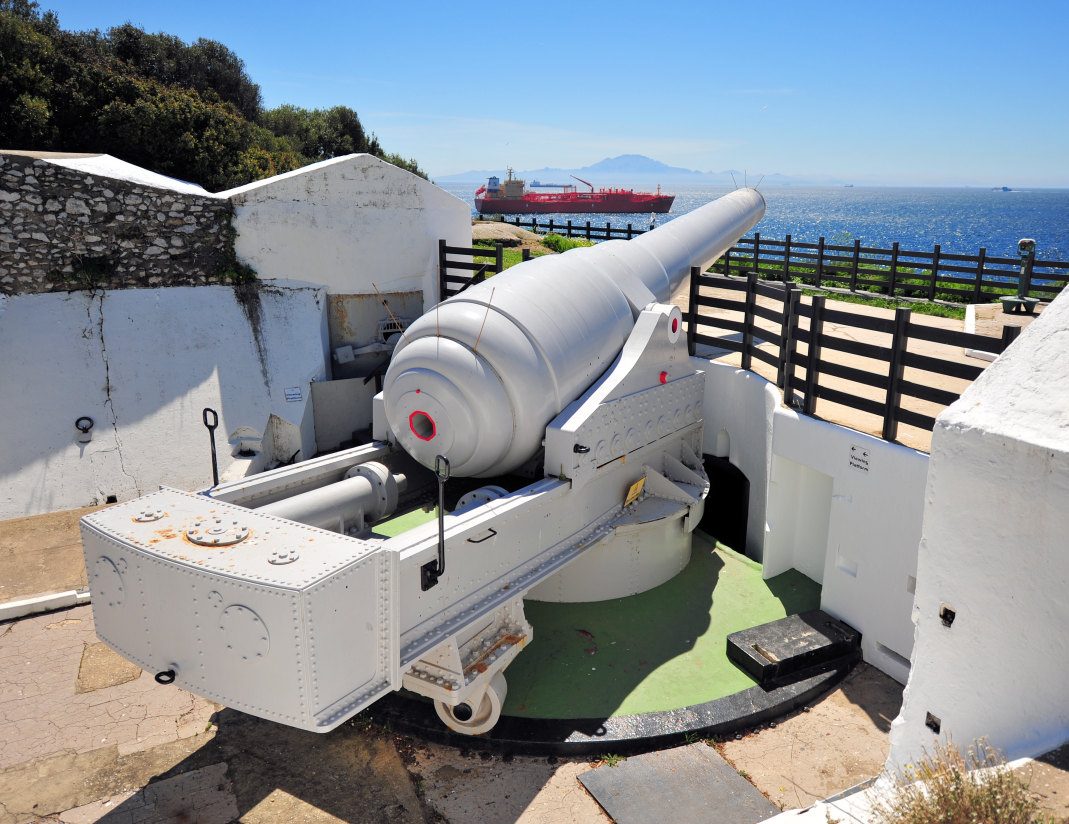 100 Ton Gun