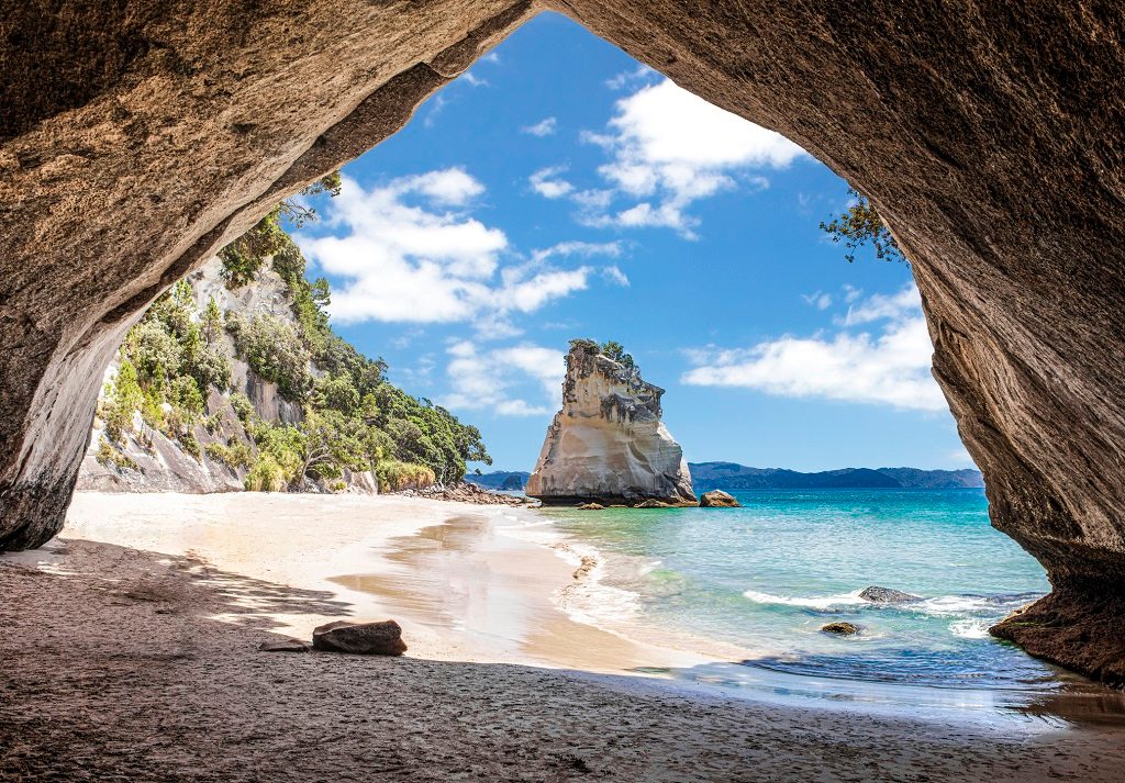 Cathedral Cove Tour from Auckland: Coromandel Peninsula Experience