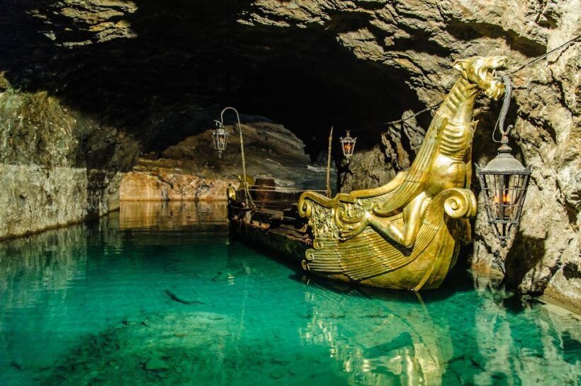 Vienna Underground Lake Tour