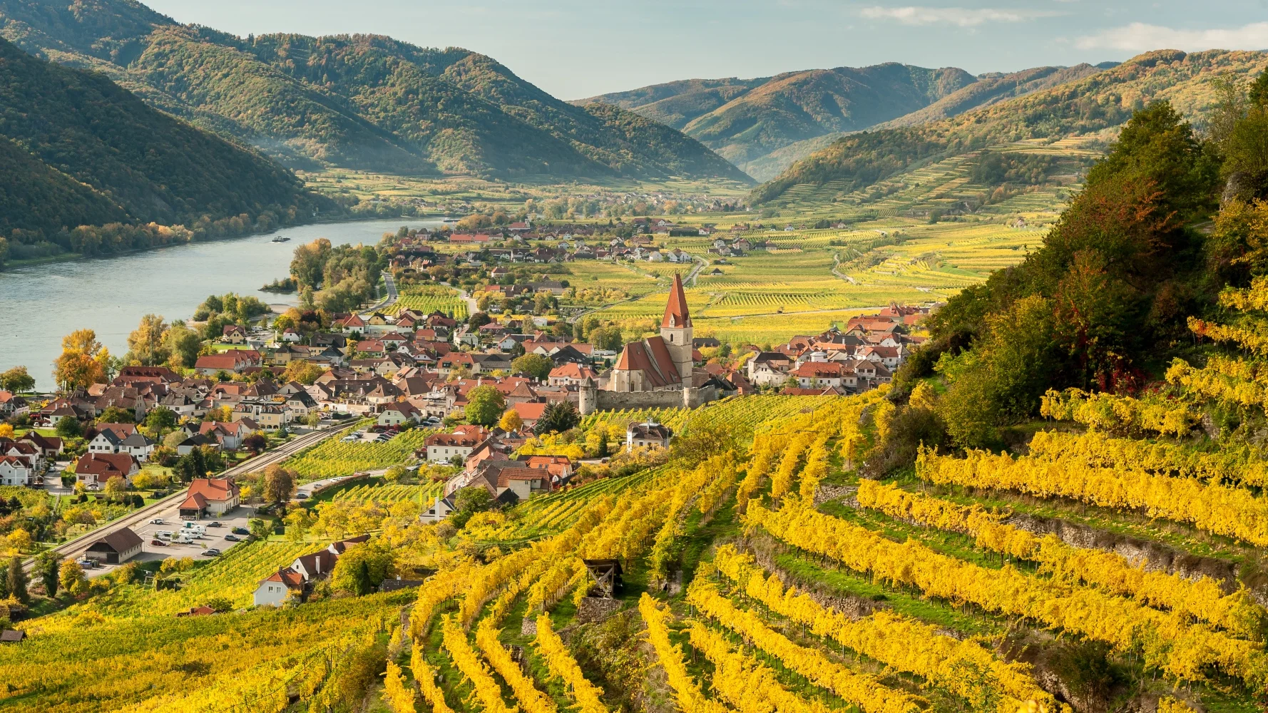 Wachau Valley Cruise from Vienna Along the Danube