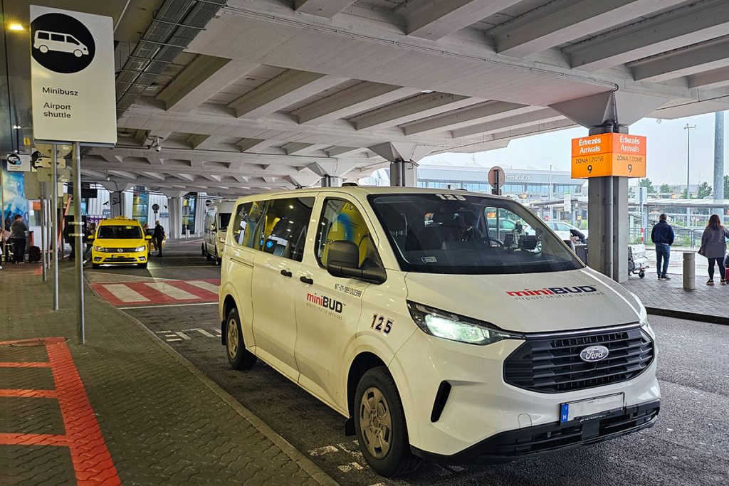 Budapest Airport Shuttle Transfer Service