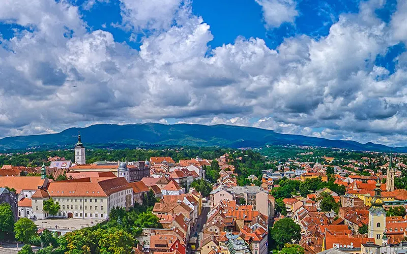 Upper Town Walk