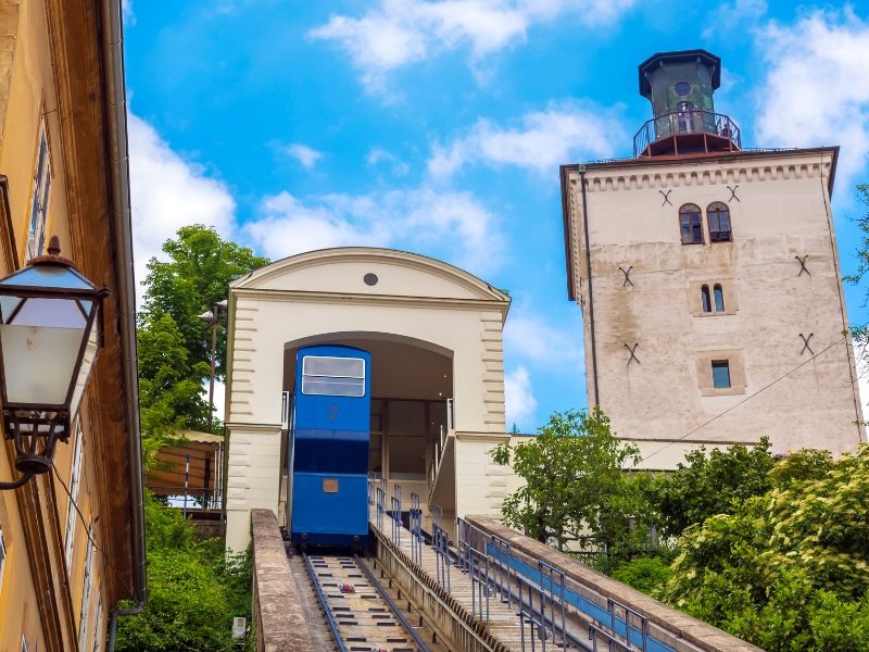 Lotrščak Tower