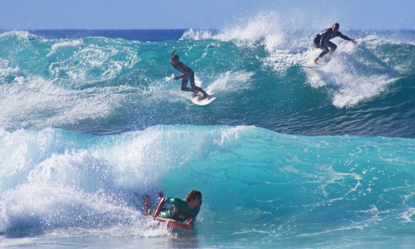 Book a surf school playa de las americas