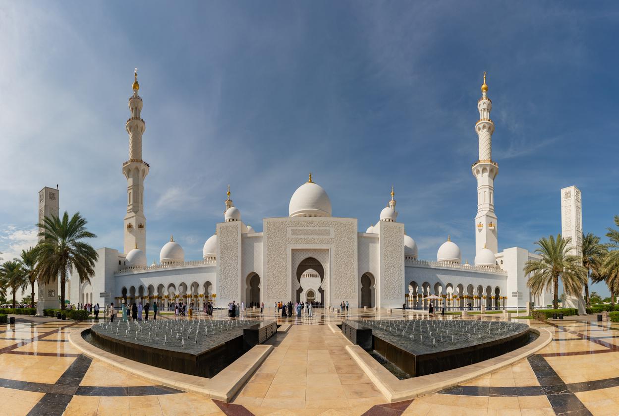 Abu Dhabi Mosque Tour From Dubai