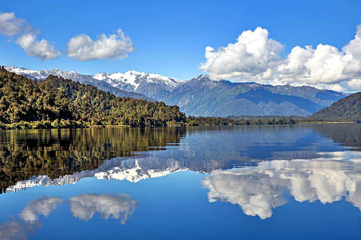 Guided Lake Mapourika Kayak Excursions
