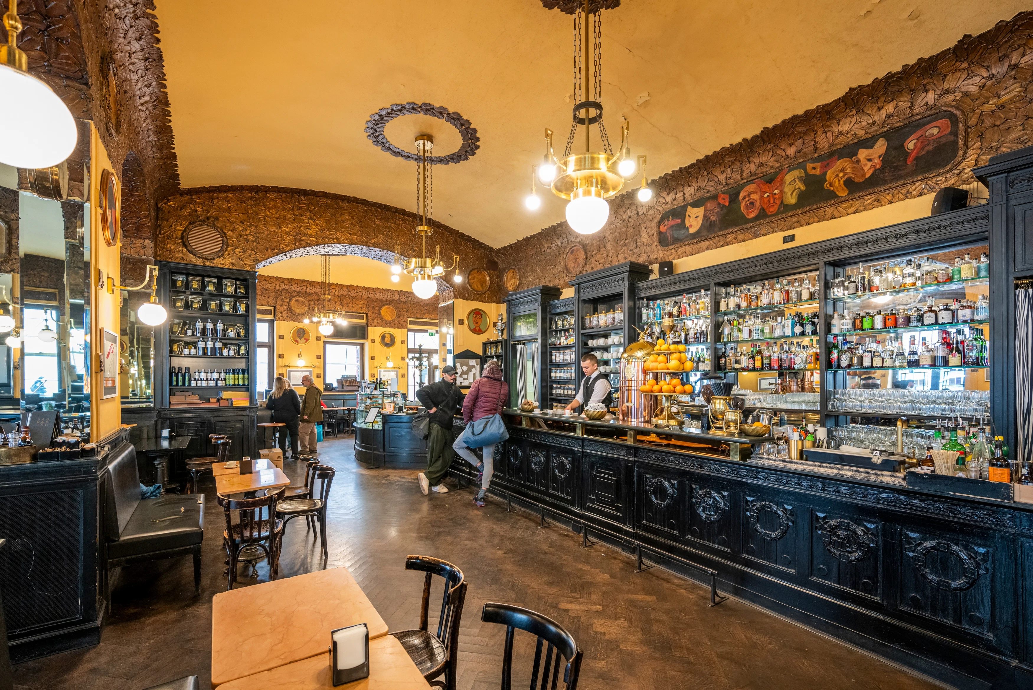 Experience a classic trieste food tour