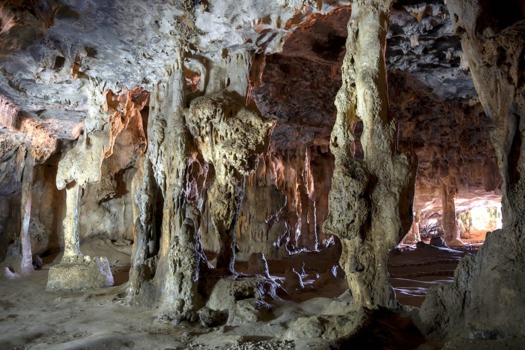Fontein Cave