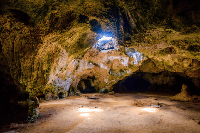 Quadirikiri Cave