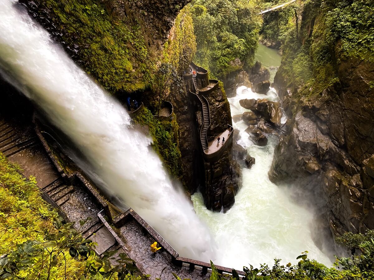 Book a Quito to Banos day trip