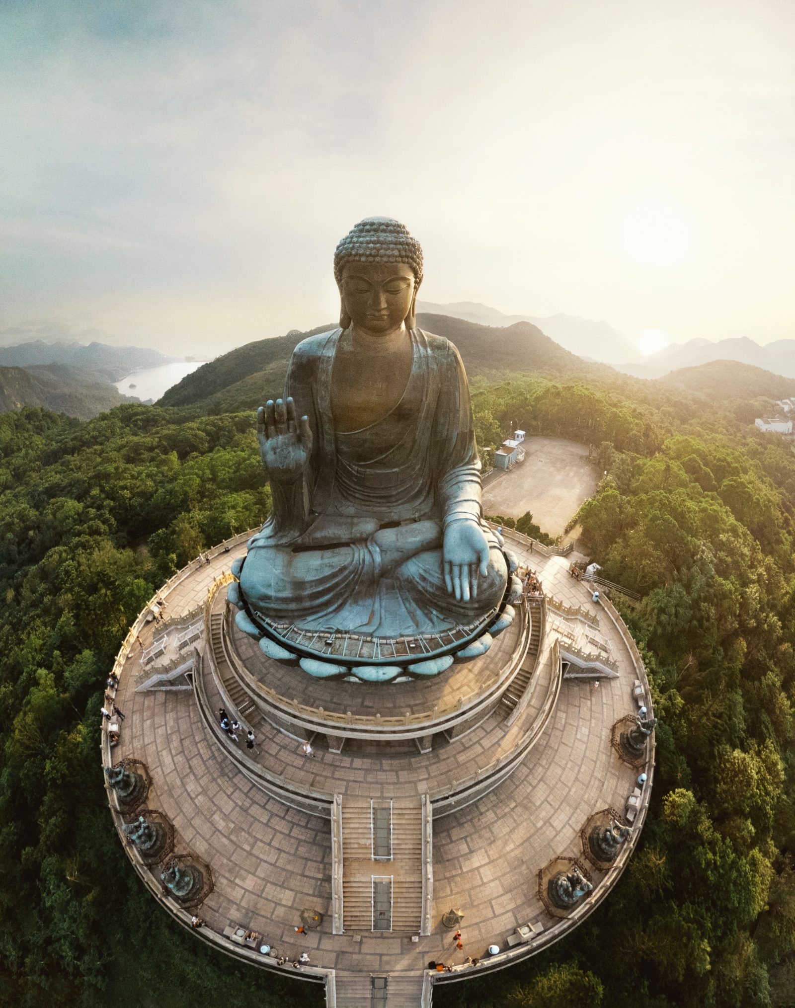 Tian Tan Buddha