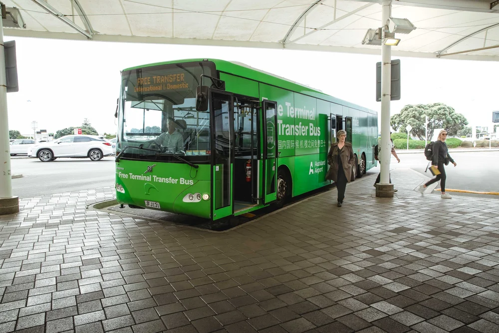 Auckland Airport Shuttle to Cbd