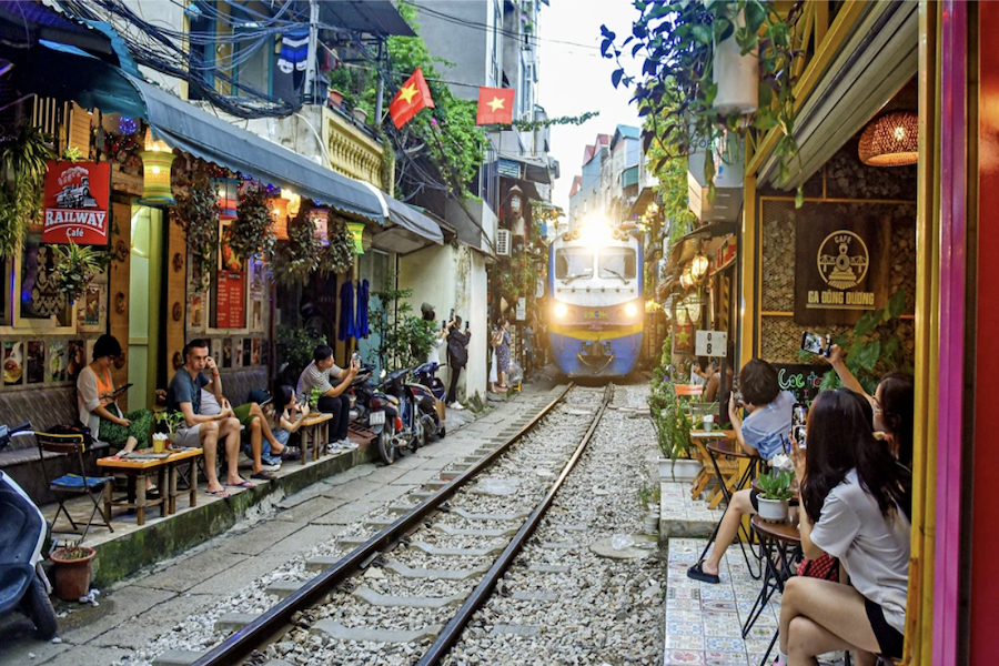 Hanoi Street Food Tour Train Street