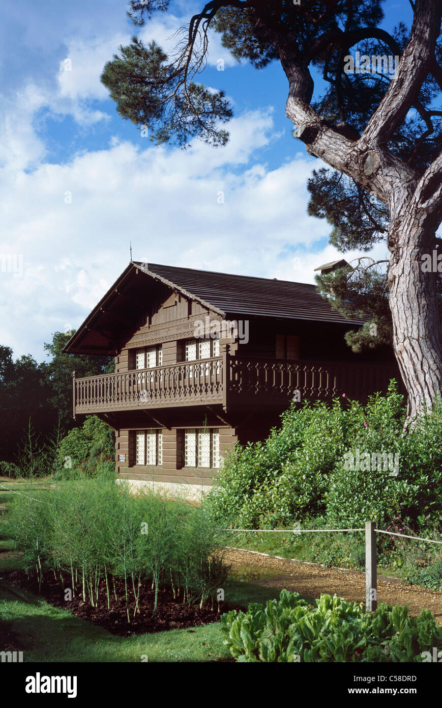 Swiss Cottage